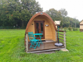 Cabane près de base nautique avec terrasse à Pouligny-Notre-Dame - FR-1-591-636